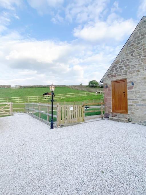 فيلا Luxury Detached Peak District Stone Barn - Dog Friendly Hazelwood المظهر الخارجي الصورة