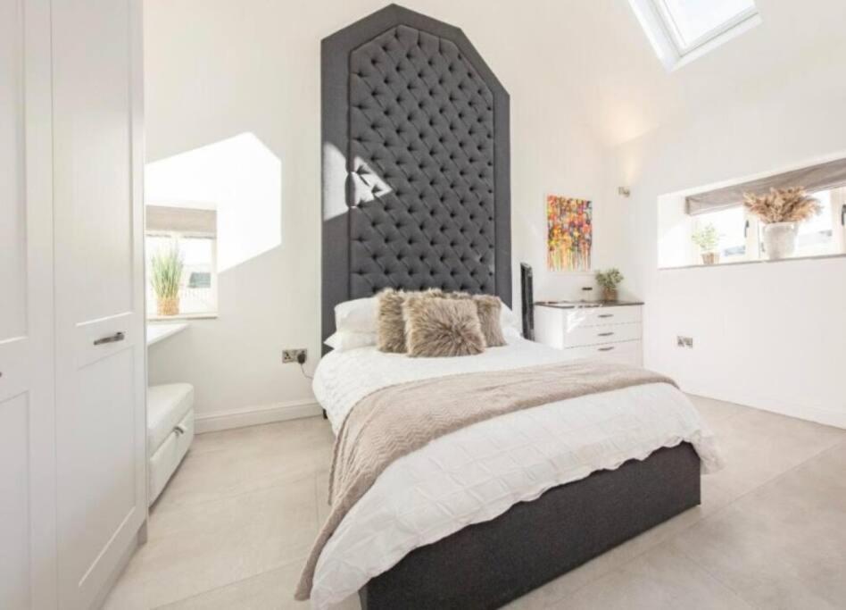 فيلا Luxury Detached Peak District Stone Barn - Dog Friendly Hazelwood المظهر الخارجي الصورة